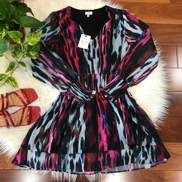 New🌿Watercolor Smocked Waist Dress - Picture 2 of 8